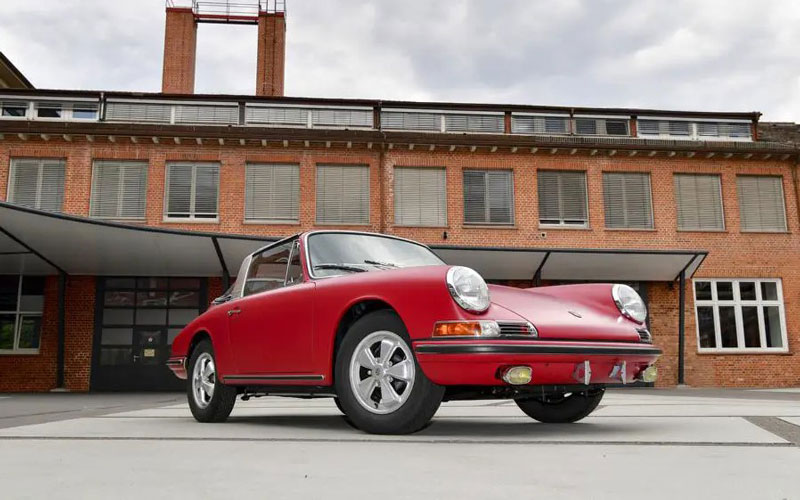 ریمپ خودرو کلاسیک